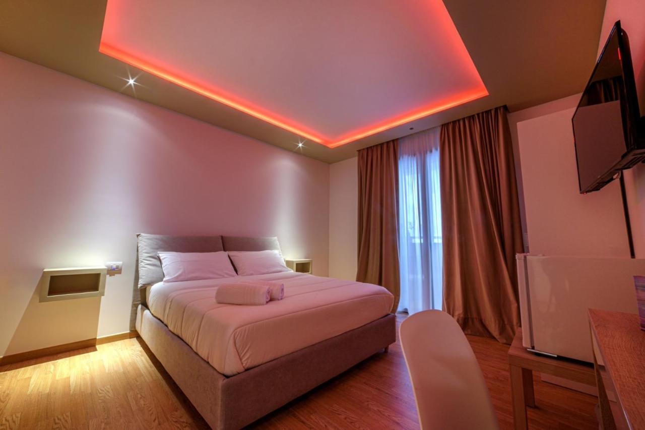Aminta - Rooms & Wellness Andria Eksteriør bilde