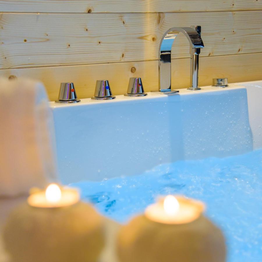 Aminta - Rooms & Wellness Andria Eksteriør bilde