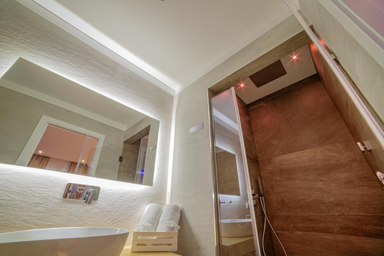 Aminta - Rooms & Wellness Andria Eksteriør bilde